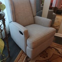 Recliner/Swivel/Rocker 