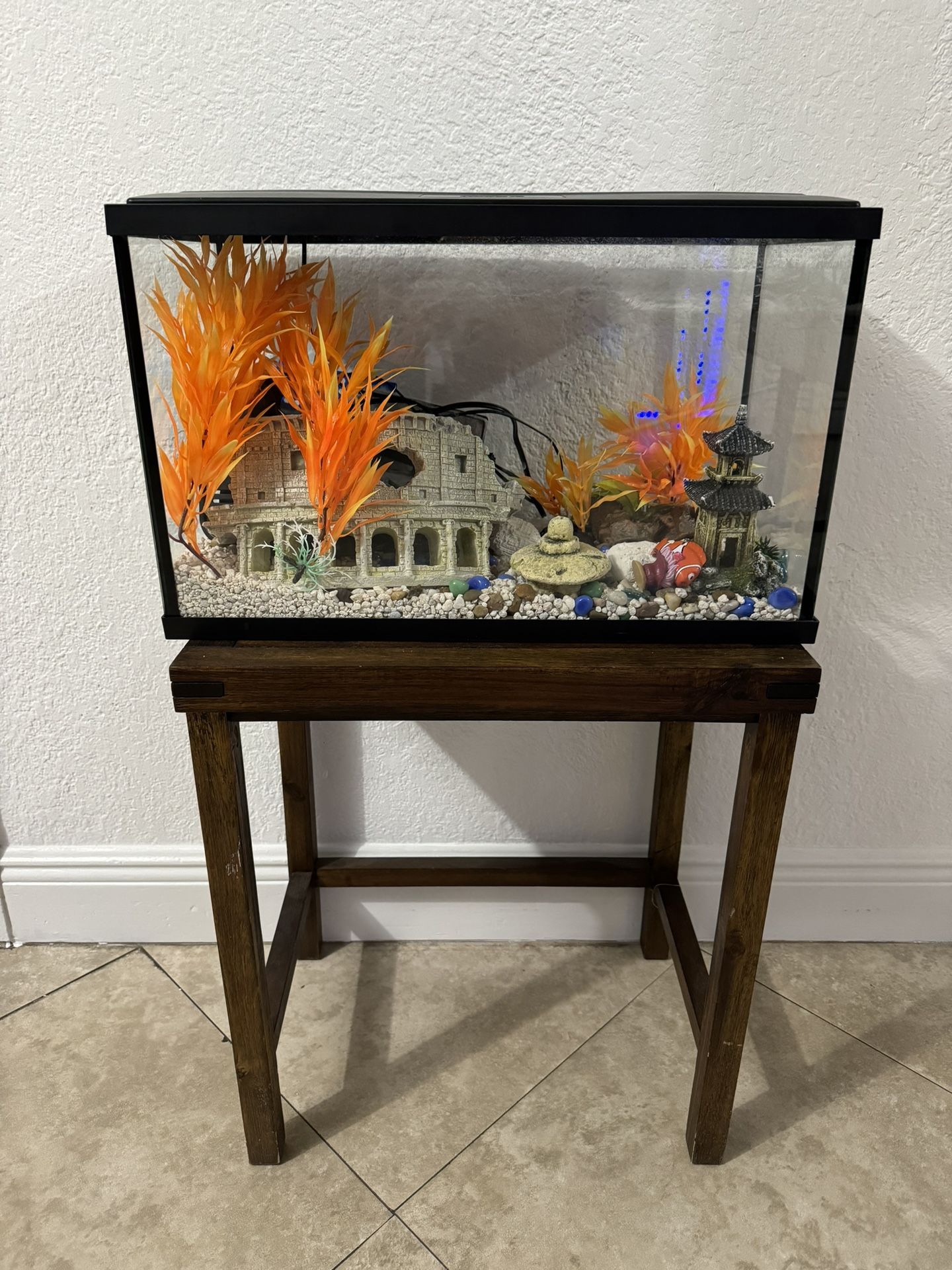 Pecera Con Mesa Incluida