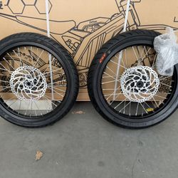 Surron Lightbee Supermotos (Brand New) NO TRADES!