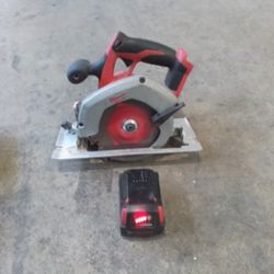 Milwaukee 6 1/2 Circular Saw + 1 Battery