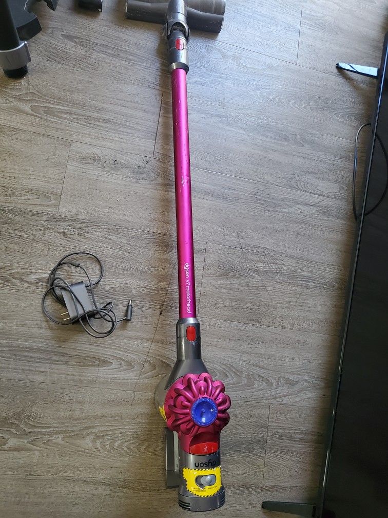 Dyson Cordless Vacuum