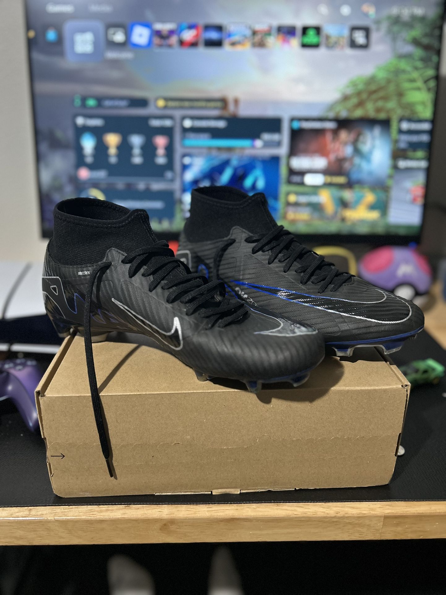 Superfly 9 Academy FG/MG