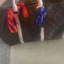Lv Duffle