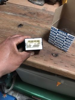 Computer control relay. For a 96-98 Honda Civic. Manual transmission.
