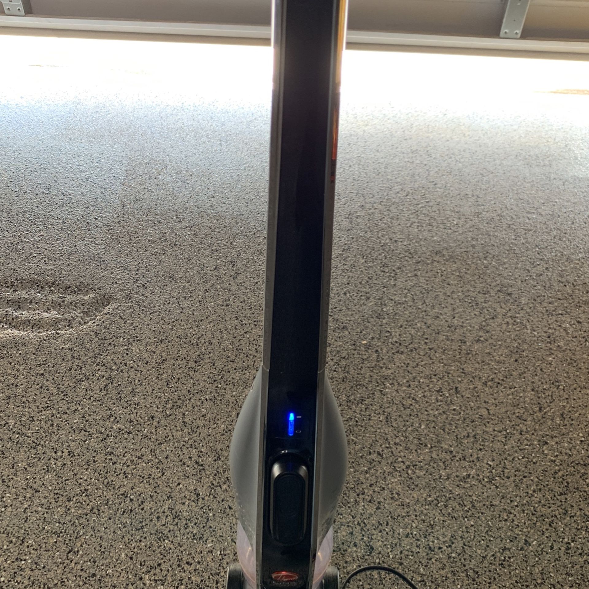 Hoover Linx Cordless Stick Vacuum for Sale in Mesa, AZ OfferUp