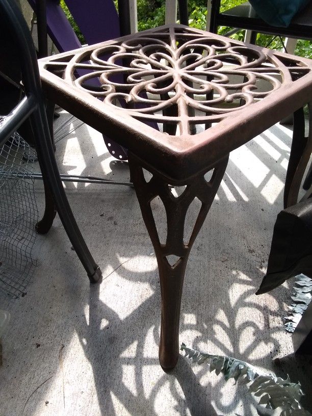 ANTIQUE CAST IRON STOOL
