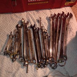 Small to Large Standard and Metric Open End Wrenches 