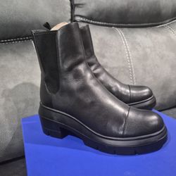Stuart Weitzman Womens Norah Boot Size 8.5 https://offerup.com/redirect/?o=MzkuQmxhY2s= Chelsea Lugs Platform Bootie