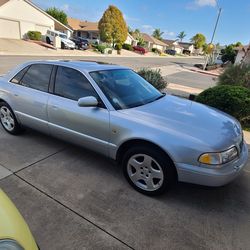 1999 Audi A8