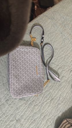 Ladies MK crossbody