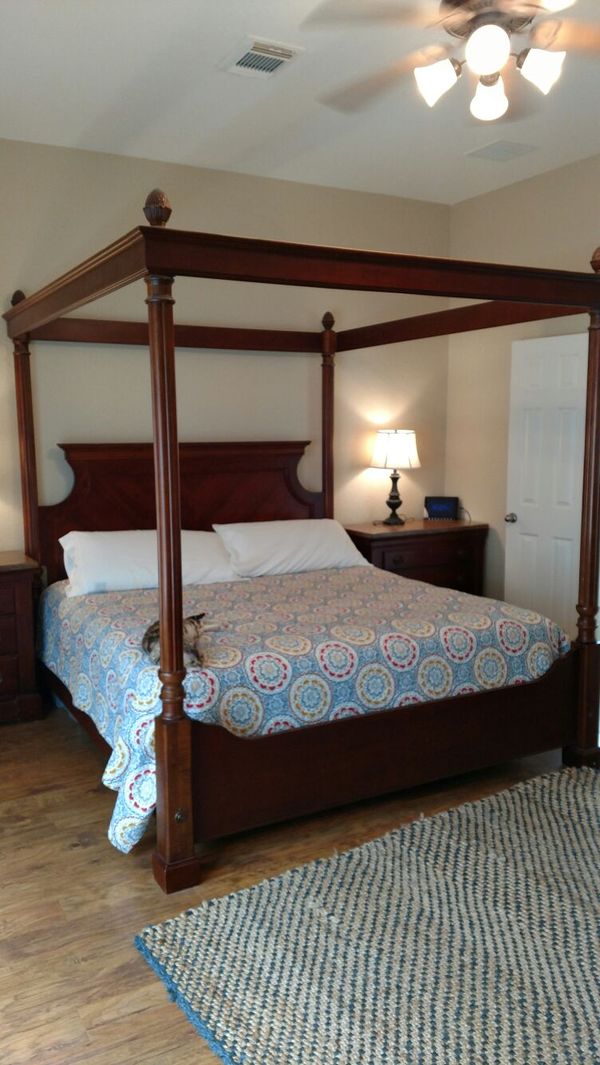 Bassett Chris Madden Collection King Bedroom Suite For Sale In Cypress Tx Offerup