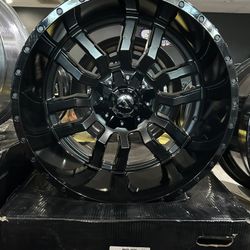 FUEL OFF-ROAD D596 5x150/139.7 Size 22x12 OFFSET -44mm TWO -TONE BLACK
