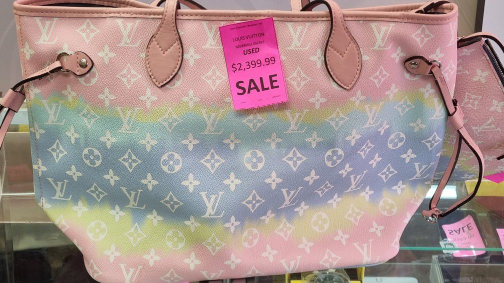 LV BAG for Sale in Sleepy Hollow, NY - OfferUp