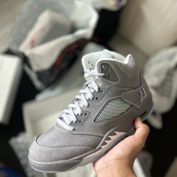 Jordan Wolf grey 5