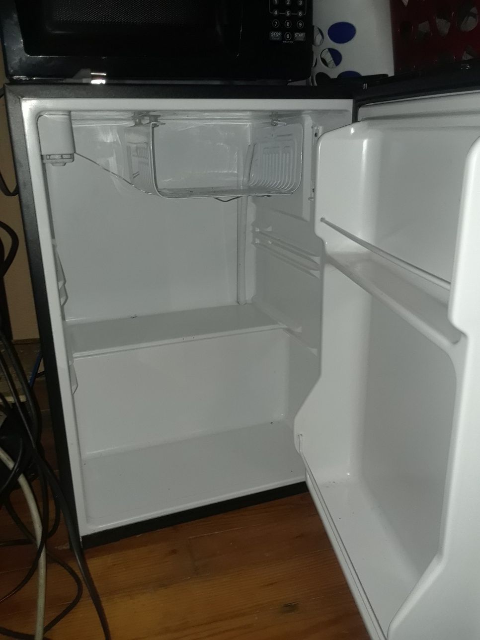 Black and Decker mini fridge