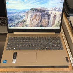 Lenovo Laptop touch screen 8GB RAM 256GB SSD Core i3 11th Gen Windows 11