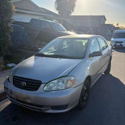 toyota corolla 2004