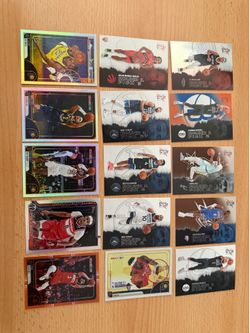 Basketball cards lot