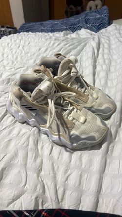 adidas Cadence Parker basketball shoes