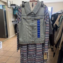 Girls Levi’s Denim Vest And Dress Size 14/16