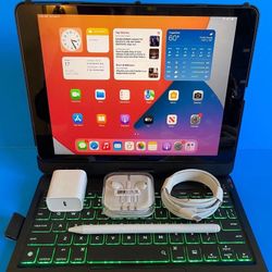 Apple IPad 9th Generation (10.2” Retina /Touch ID /IOS 18/ 2021 Model) 64GB with Pen, Keyboard  & Accessories 