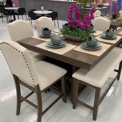 Regent Grayish Brown Counter Height Set ( Dining table and Chairs)