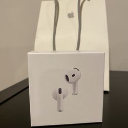 AirPods 4
