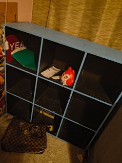 Cube shelf