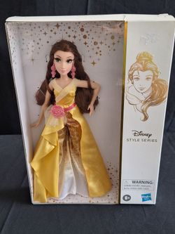 Disney Princess BELLE Beauty & The Beast Style  08 Doll Series Yellow Dress  NEW