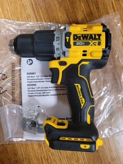 New DeWalt 20V MAX XR Brushless Hammerdrill/Driver (model DCD806b) TOOL ONLY