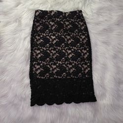 Lady Women Lace Floral Middie Pencil  Black Skirt Size Small
