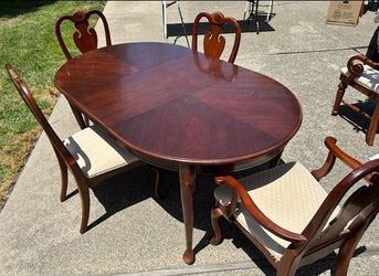 Dining Table with Four Chairs