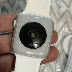 Awesome Apple Watch SE 44mm gps lte