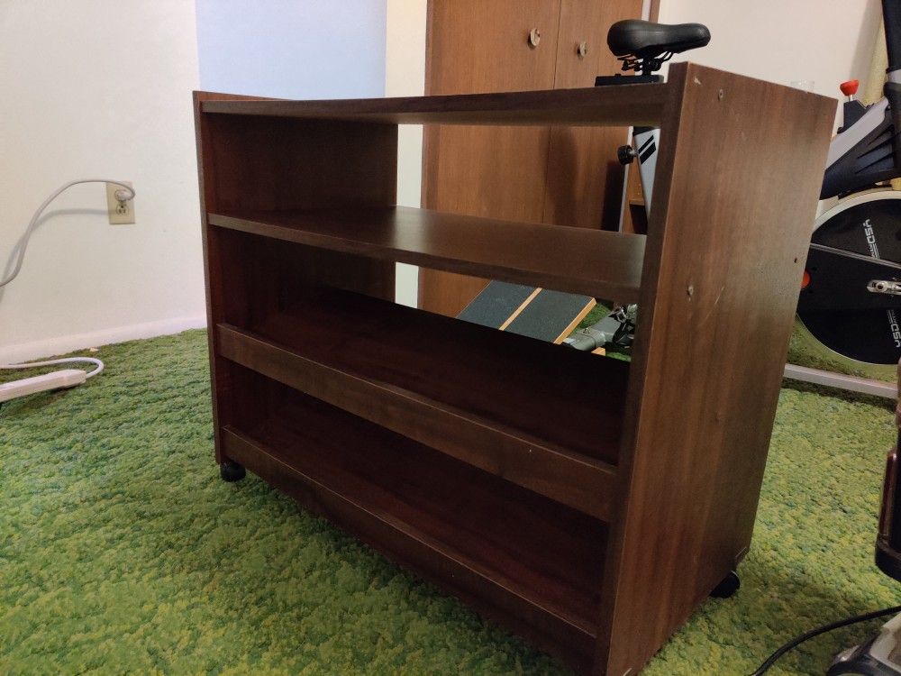 Small Shelf With Wheels 