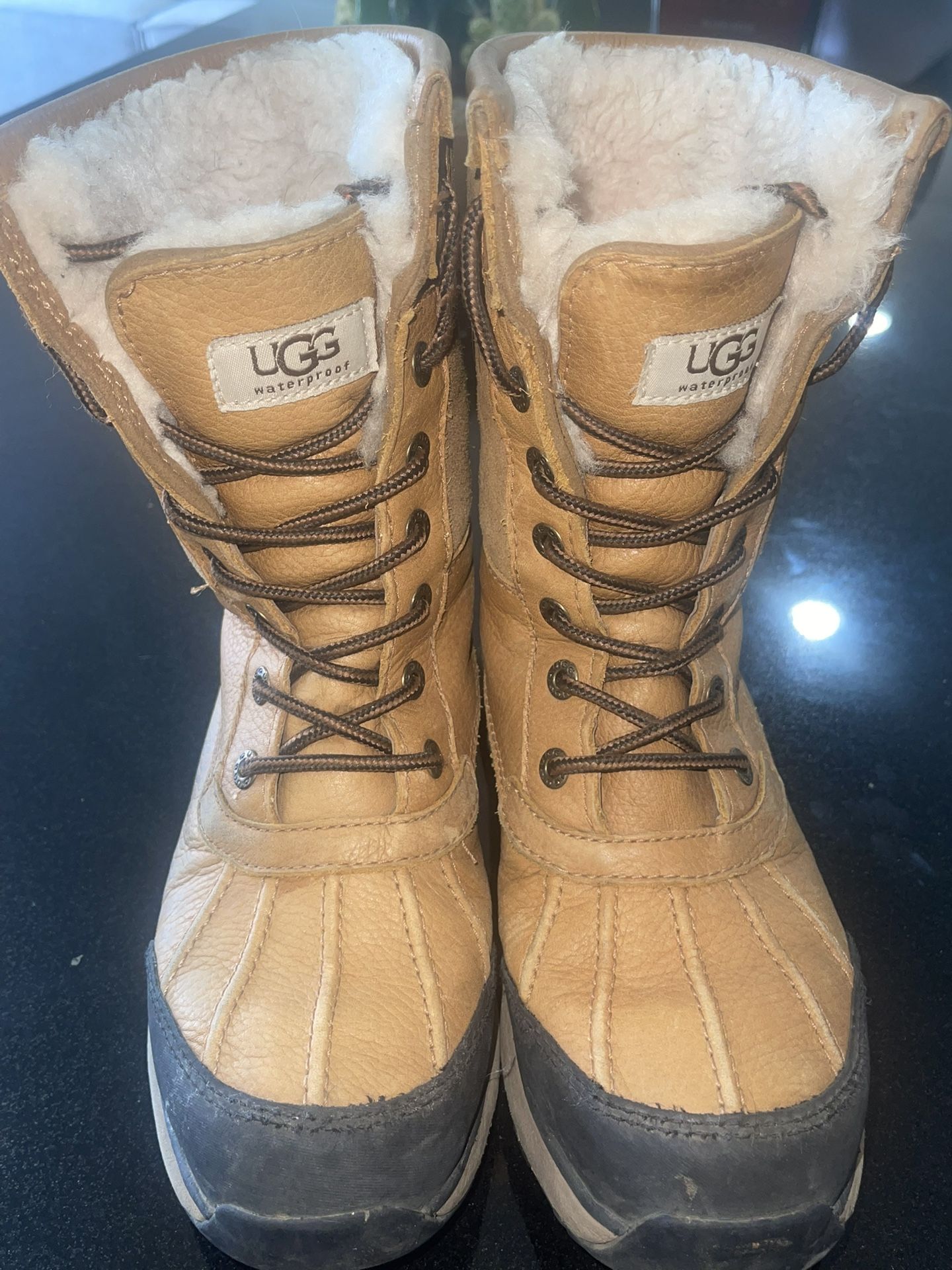 Women’s UGG Adirondack Boots