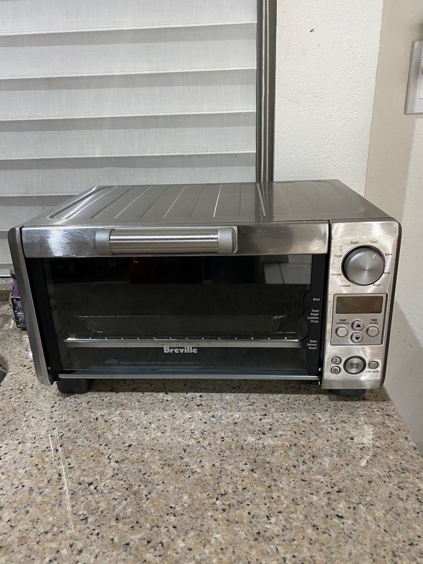 Breville toaster oven BOV450XL minimal use