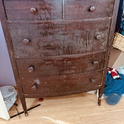 ‼️ANTIQUE‼️ Four Drawer Mahogany Dresser 