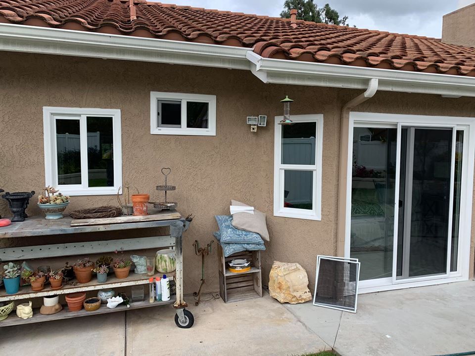 Vinyl Sliding doors & Windows - Aluminum Accordion folding Doors