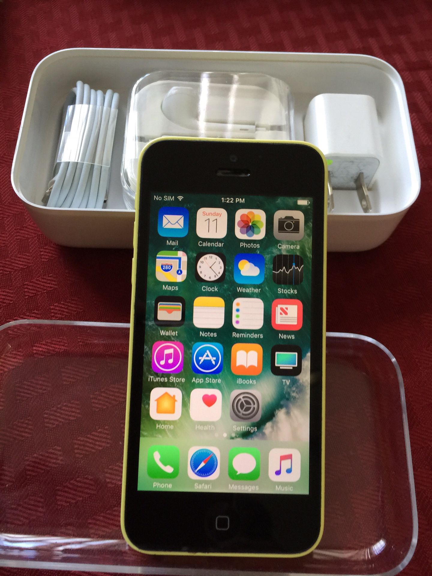 iPhone 5c excellent condition factory unlocked