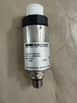 Huba Control (contact info removed)41W0 Pressure Transmitter Sensor 3 Bar 11-33 VDC 4-20mA