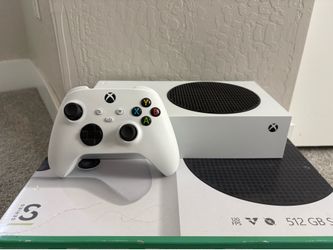 Xbox Series S 512GB - Like New with Original Box & All Accessories