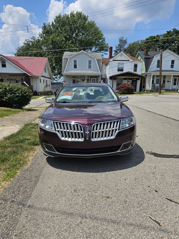 2011 Lincoln MKZ
