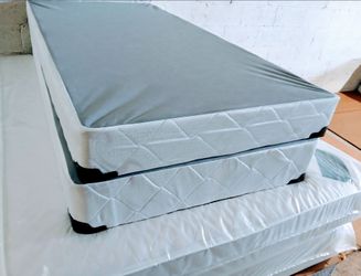 $160 king Box spring only brand new free delivery same-day