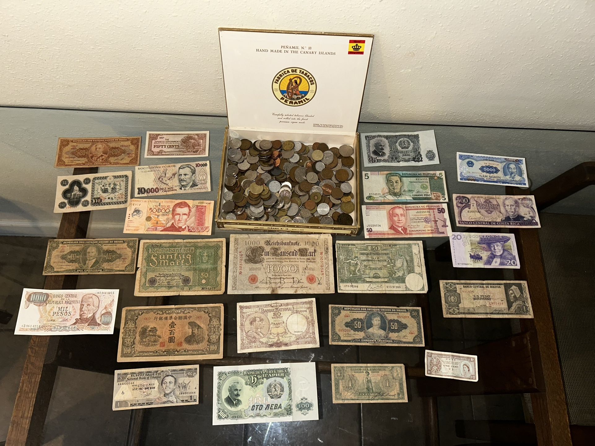 More Than 3 Pounds Of Foreign Coins And 24 Banknotes