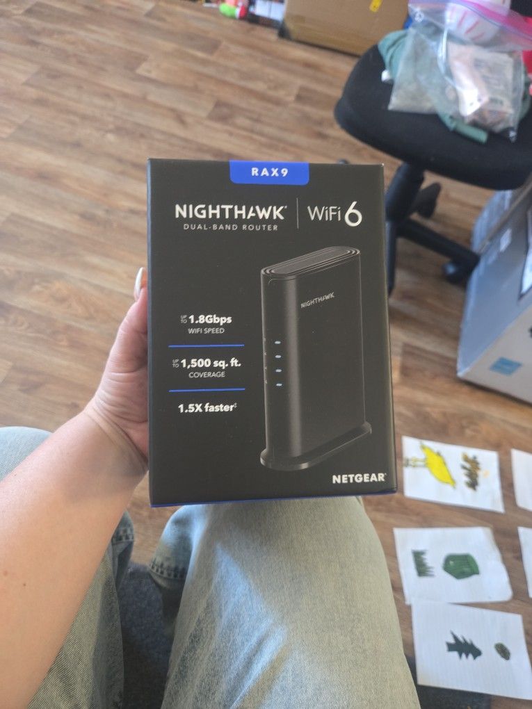 Nighthawk Dual Bond Router