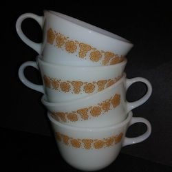Pyrex Butterfly Gold Cups