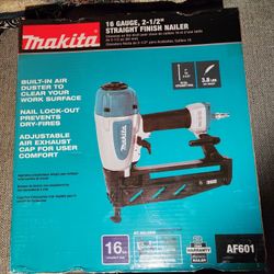 Makita 16 Guage Finish Nail Gun 