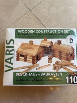 Varis Wooden Construction Set