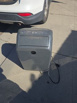 Ac plug in