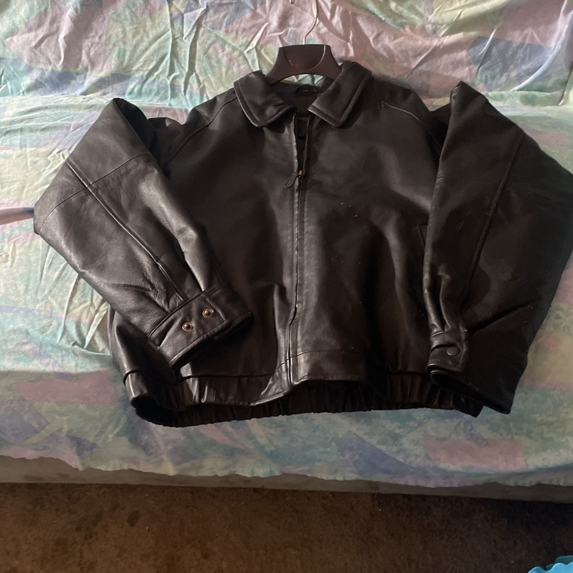 Men’s Leather Jacket
